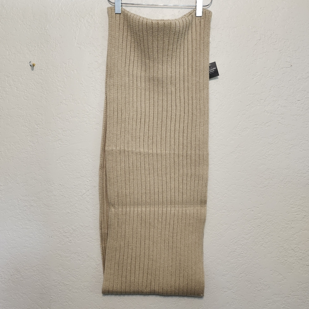 ABERCROMBIE AND FITCH Knit Infinity Scarf NWT - Picture 5 of 6
